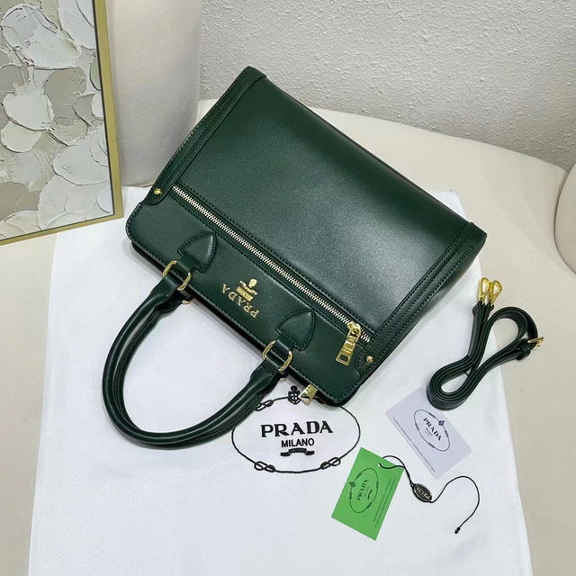 Prada Handbags 047